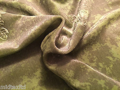 Floral Embossed Velvet Gold Print M16-8 - Image 4