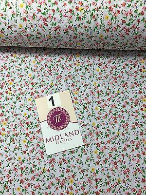 Floral Leaf and stem poly cotton print dress craft fabric 44" Wide M335 Mtex - Image 3