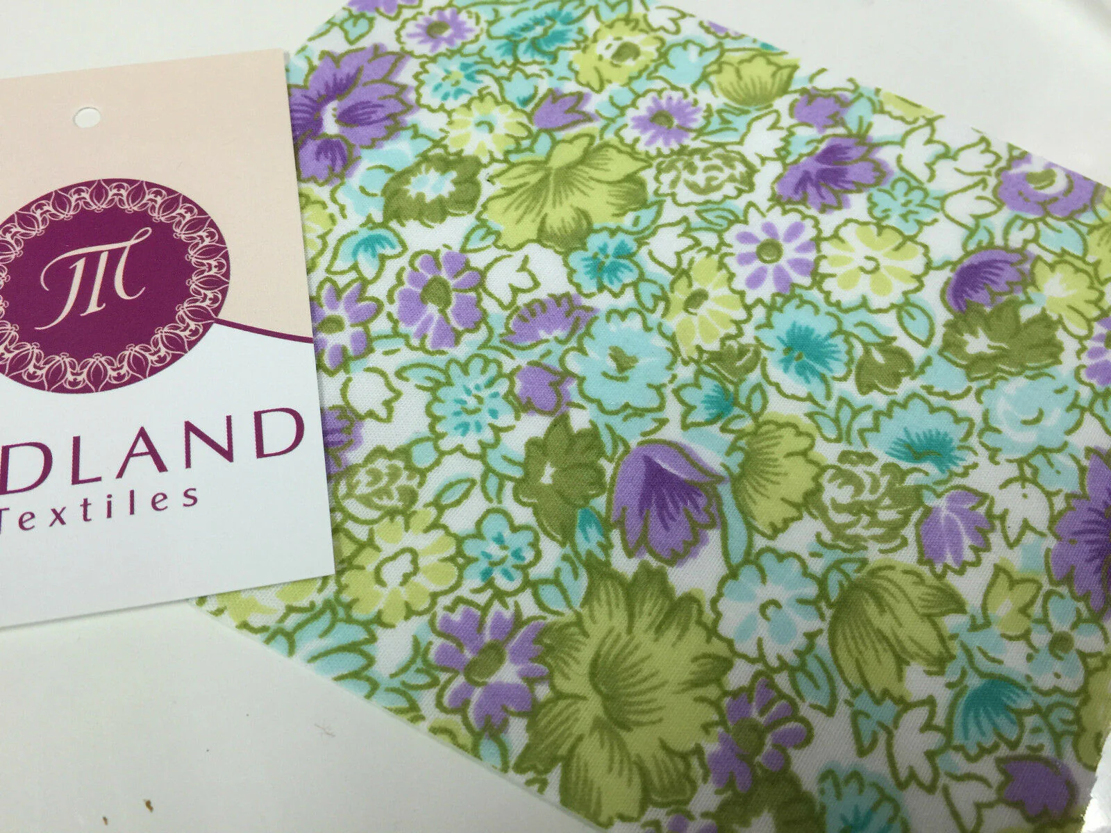 Floral Meadow Flower Poly cotton Print Fabric -44" wide M344 - Image 5