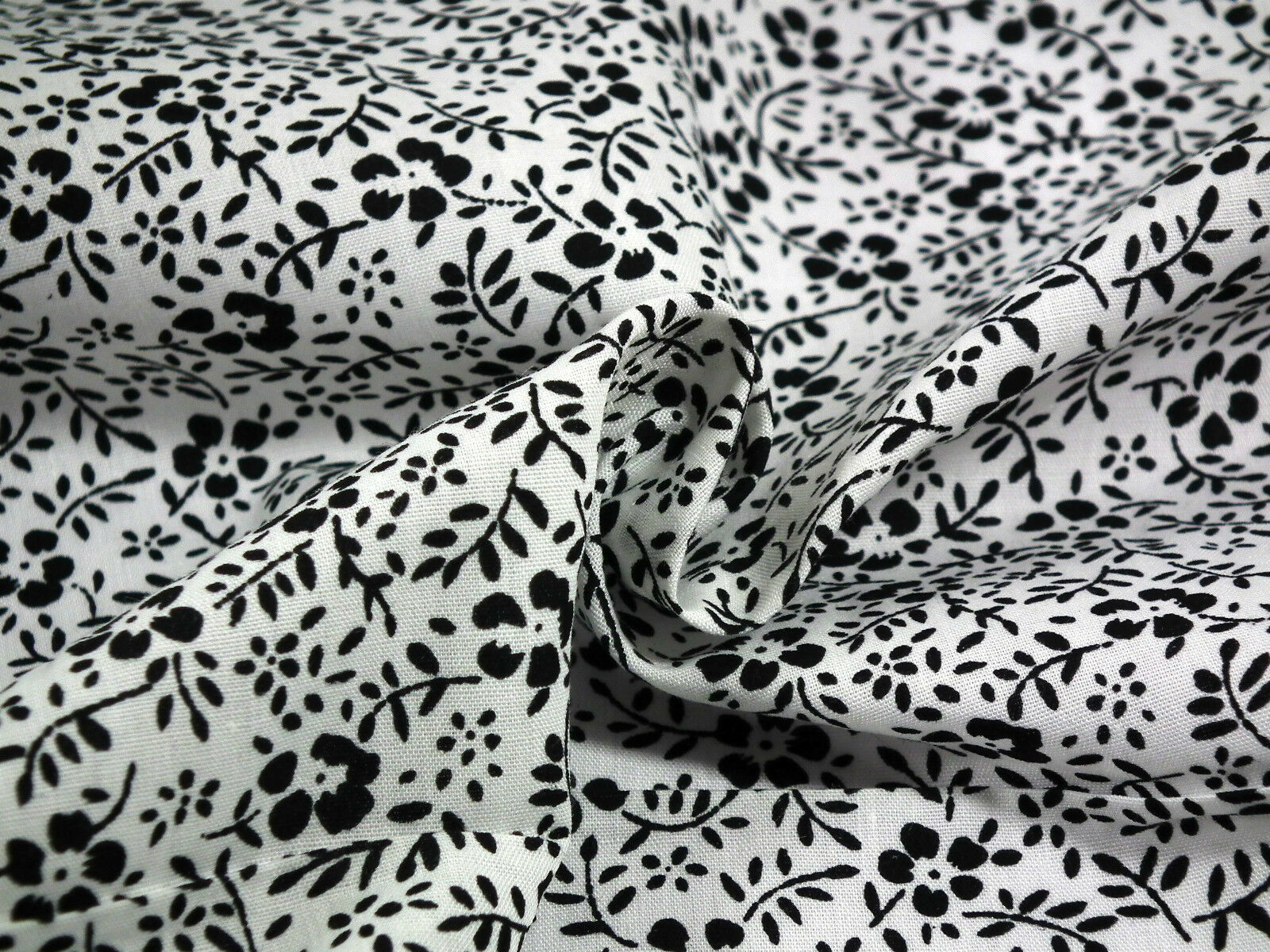 Floral Vintage flower leaves and stem print poly cotton 44" Wide M332 Mtex - Image 16