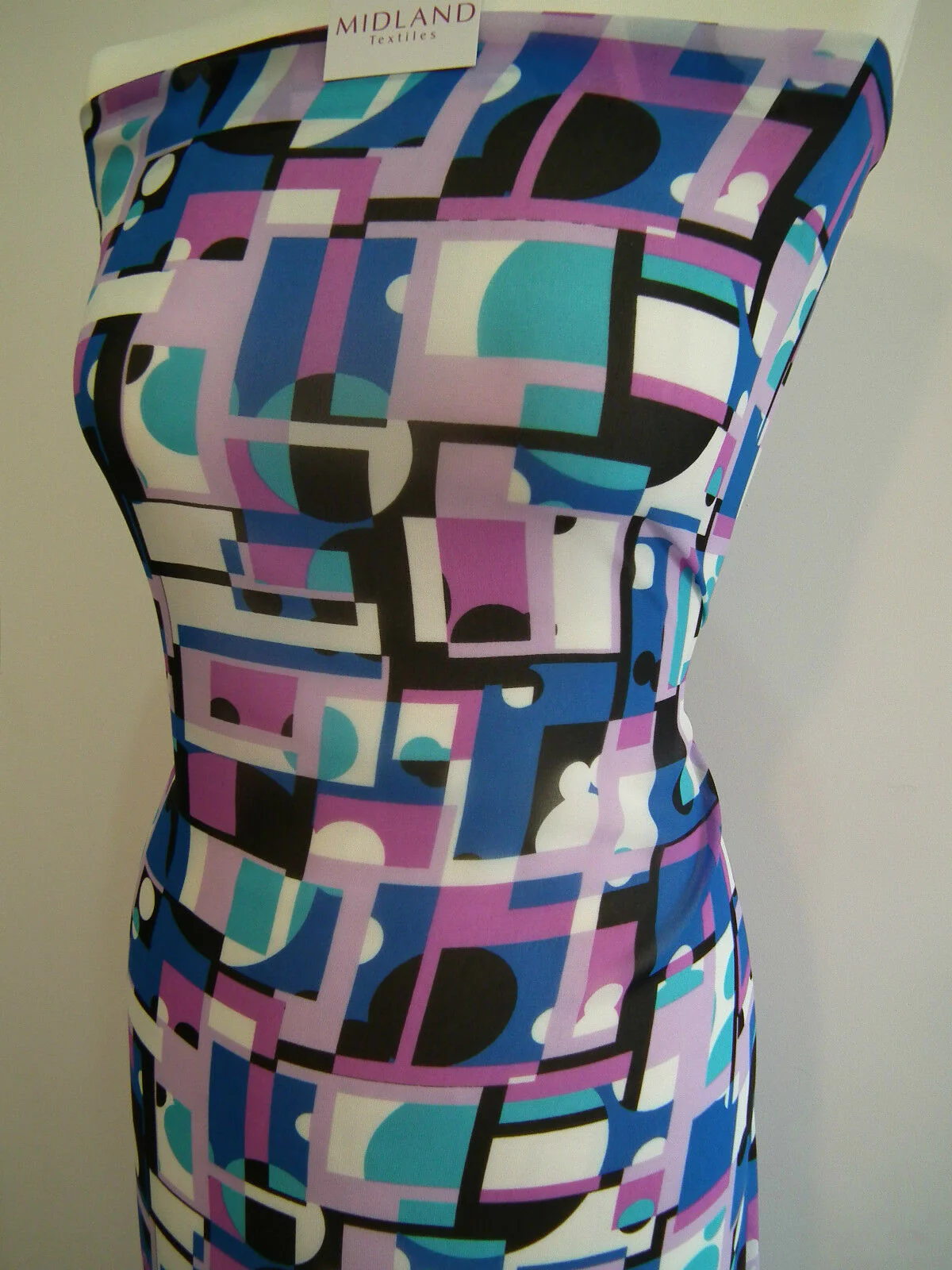 Geometric Print Georgette Fabric 58" wide per Metre M145-16 Dress Material Mtex - Image 7