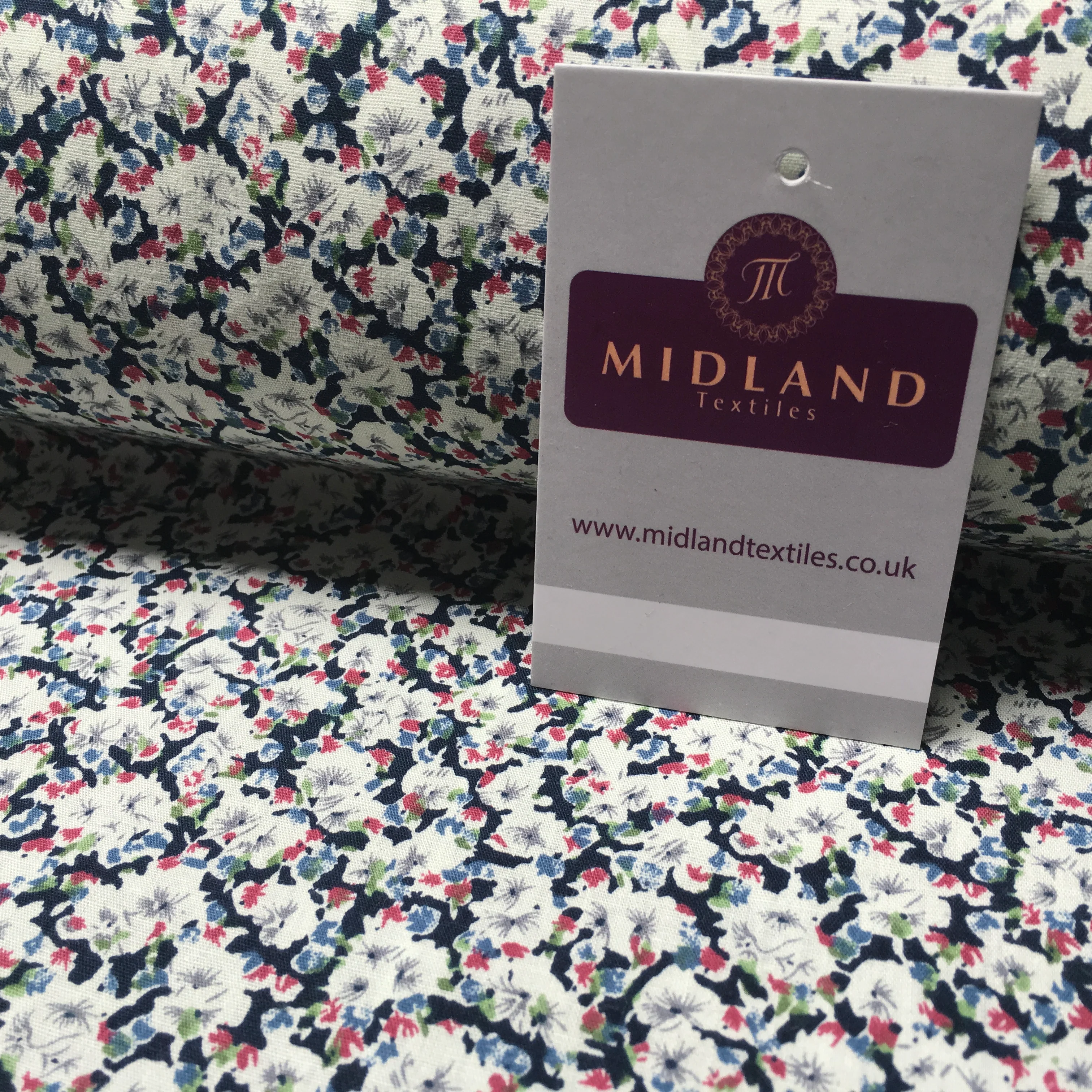 Small Floral Printed 100% Cotton Fabric 58" Wide Mtex MA914 - Image 9